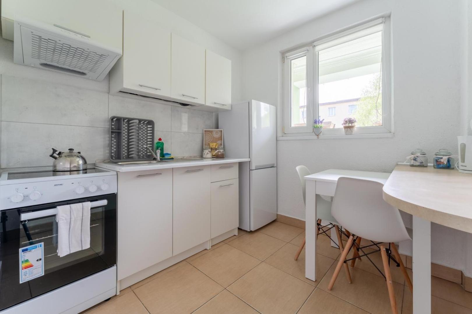 Apartament Gold - 2 Osobne Sypialnie Z Balkonem - Spaceapart Jelenia Gora Exterior photo